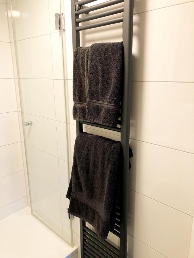 Lisas Gaestehaus Neckartenzlingen Buitenkant foto